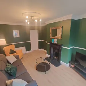 Сasa de vacaciones Modern 4 Bedroom Townhouse In City Centre, Dublín